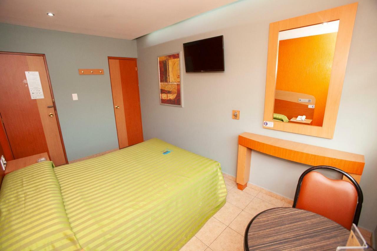 Hotel Lira - Solo Adultos Ciudad de México Exterior foto